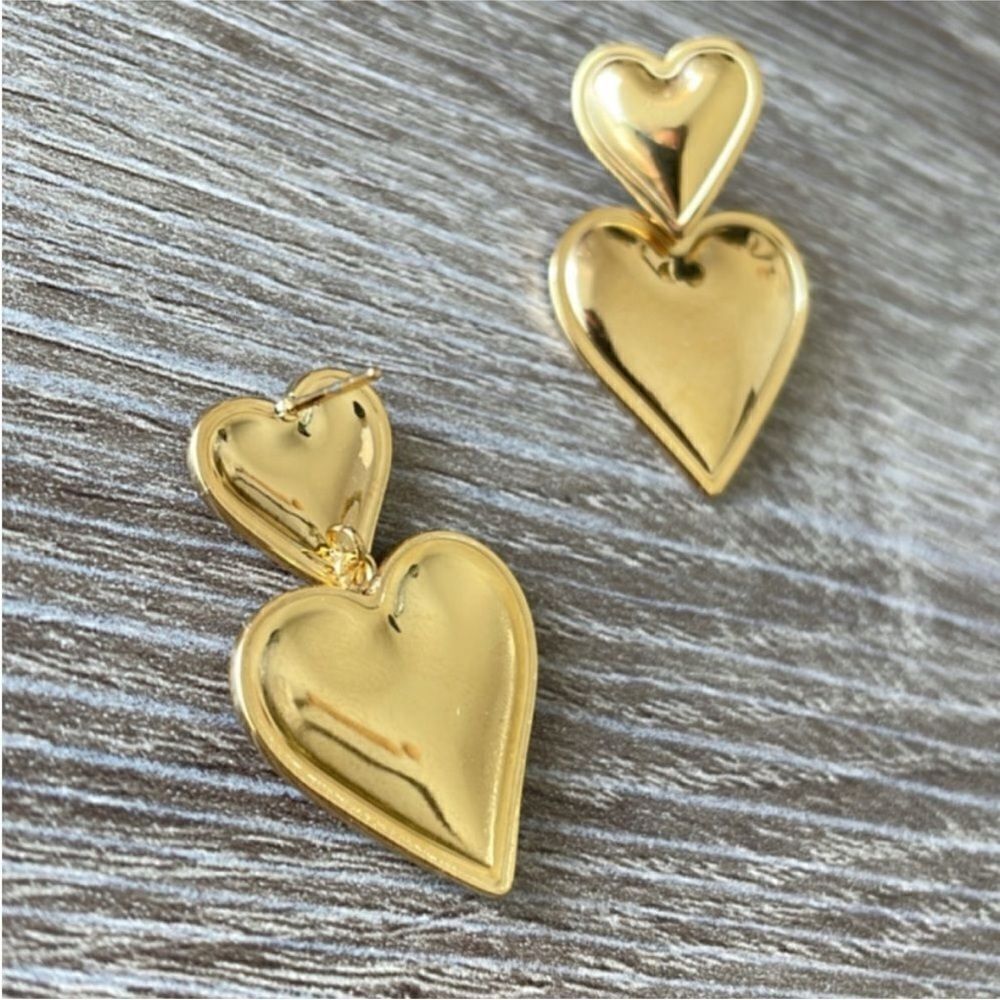 Vintage style heart drop earrings N347 - Picture 3 of 3